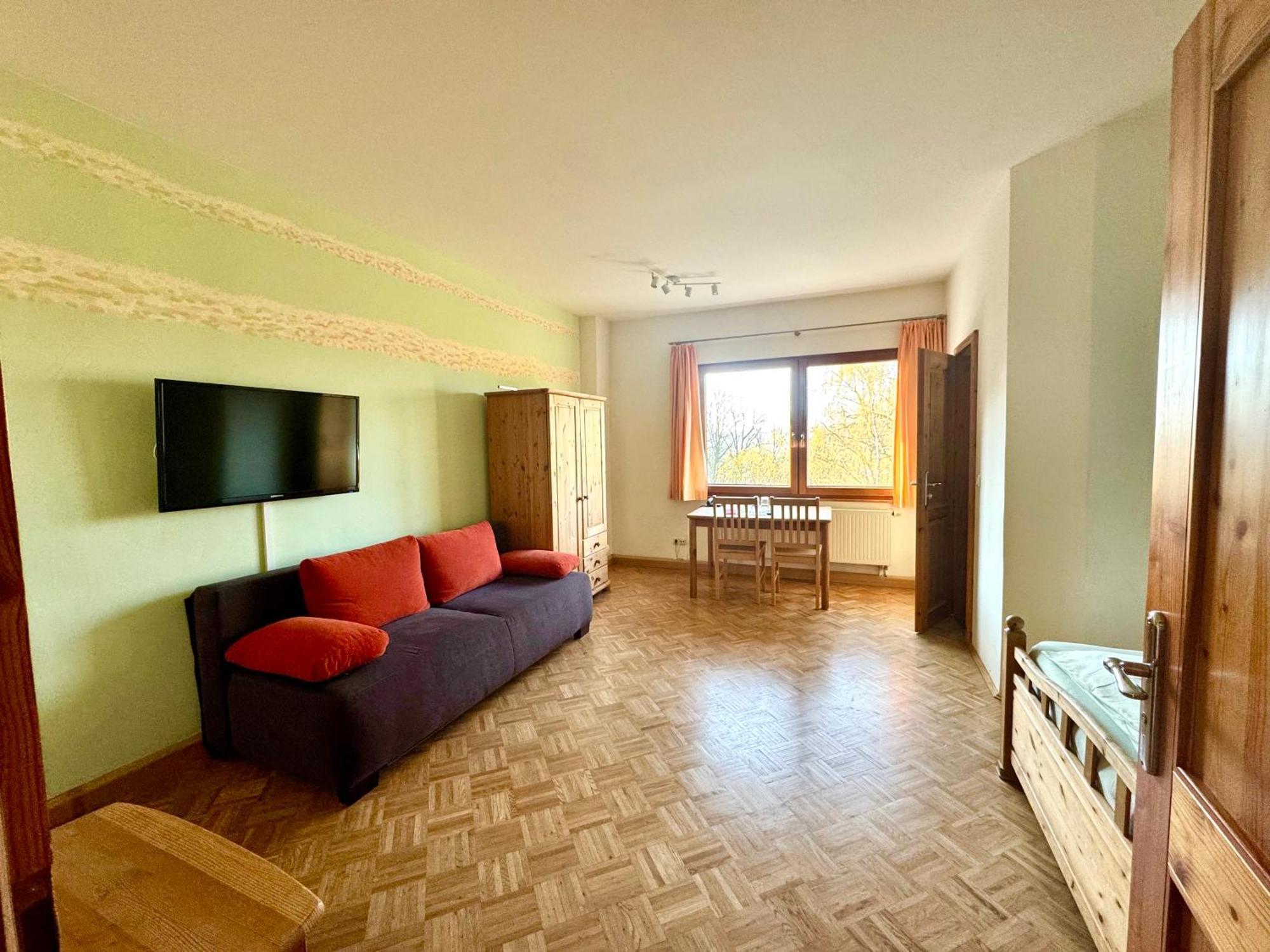 Hotel Gruenwald Ansbach Extérieur photo