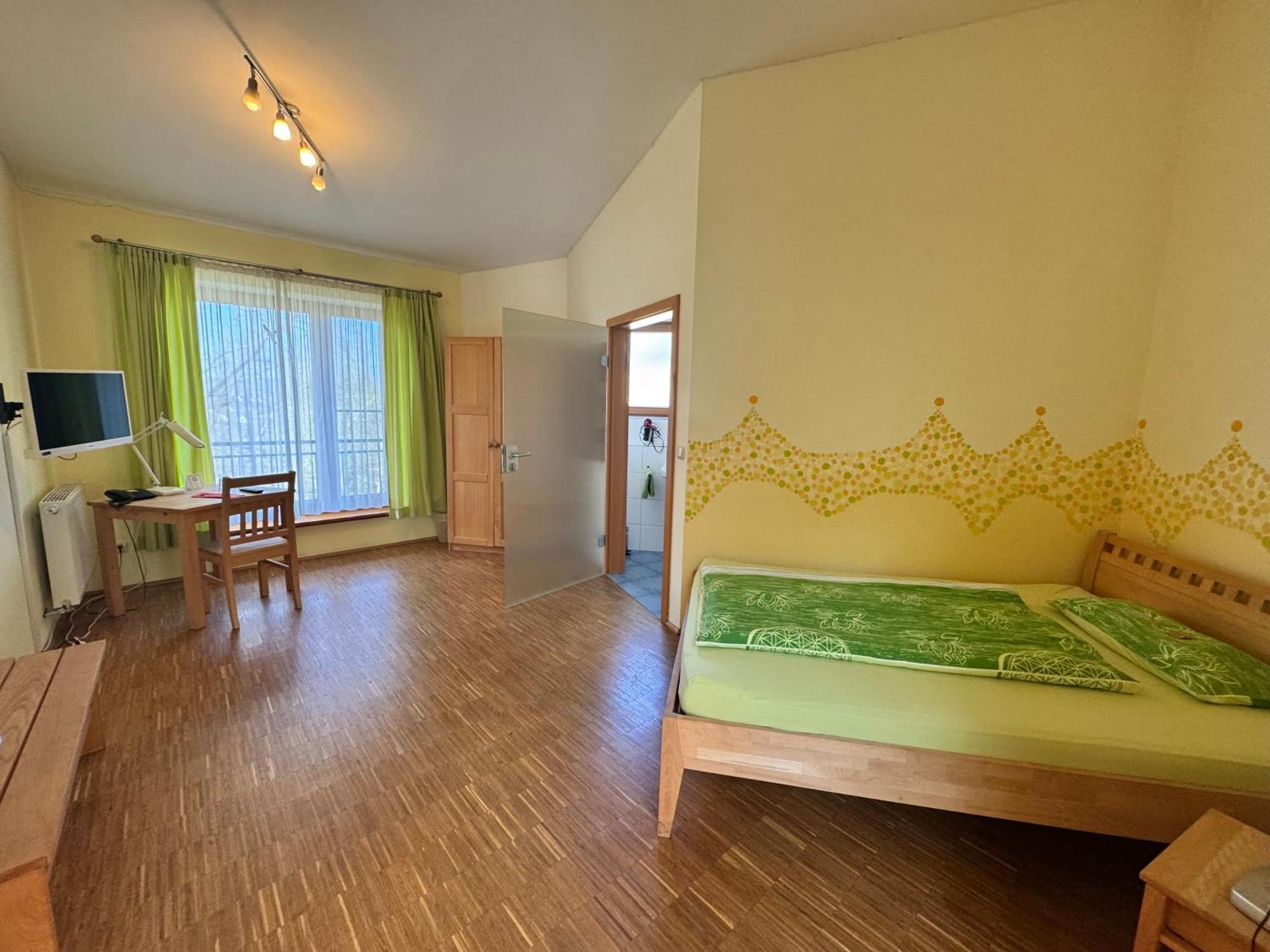 Hotel Gruenwald Ansbach Extérieur photo